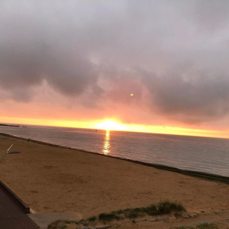 Appartamento La Mouette Courseulles-sur-Mer Esterno foto