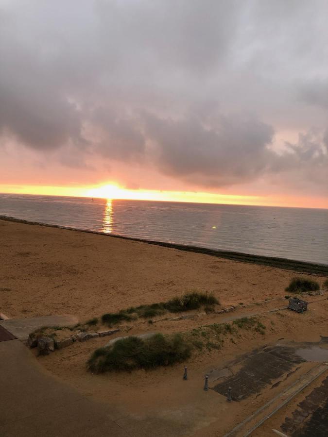 Appartamento La Mouette Courseulles-sur-Mer Esterno foto